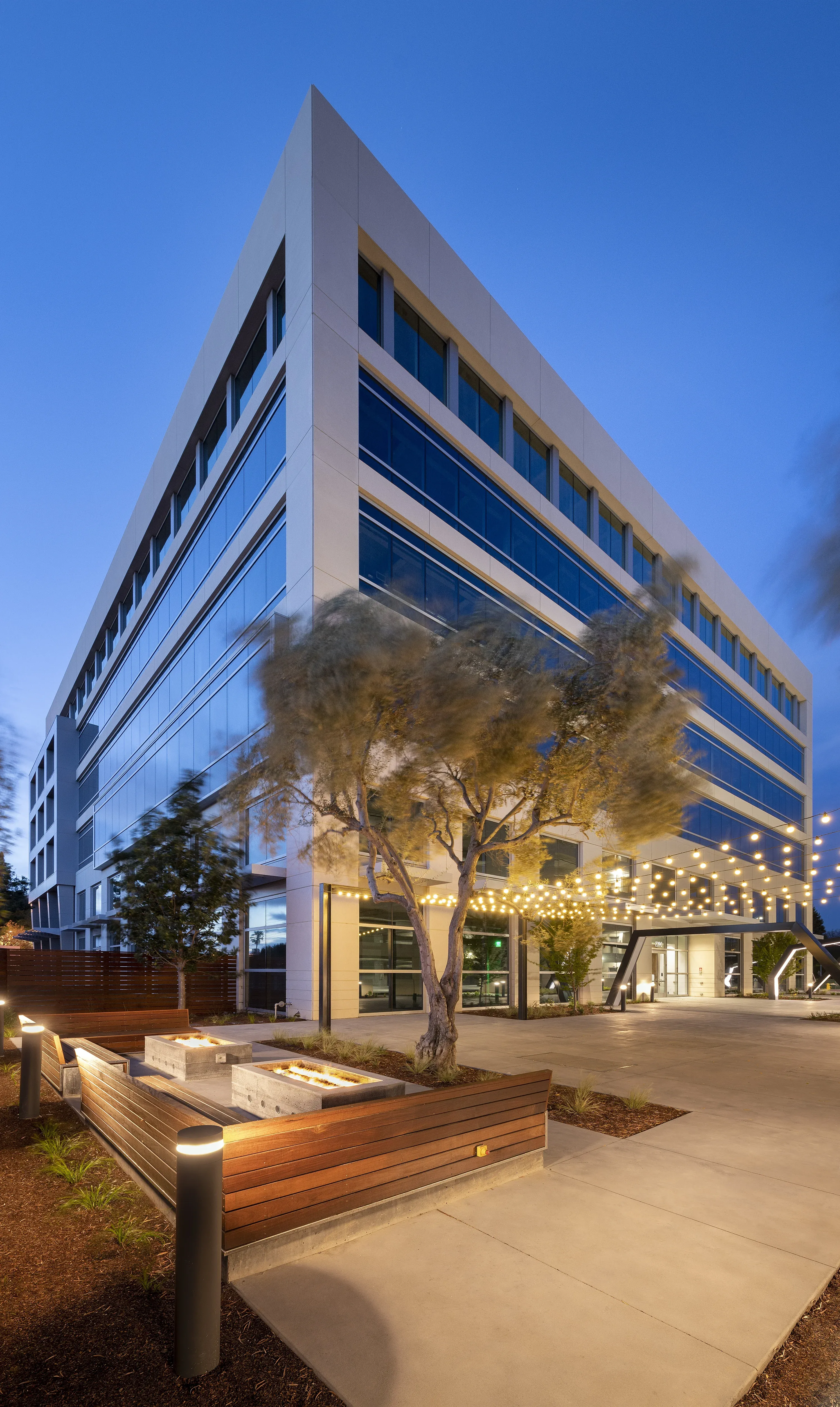 24Hundred / 2390–2400 Mission College Blvd photo 1