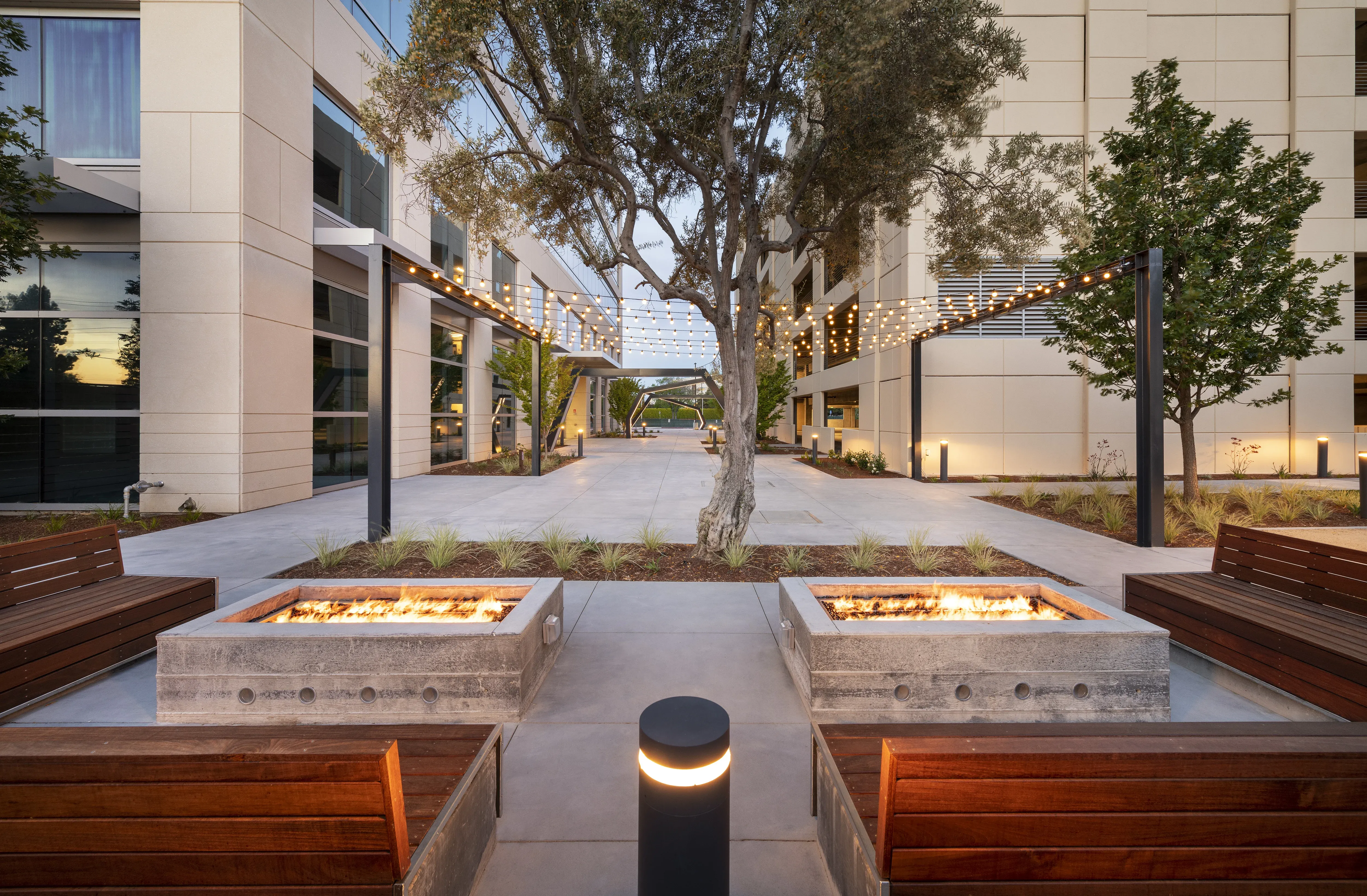 24Hundred / 2390–2400 Mission College Blvd photo 3