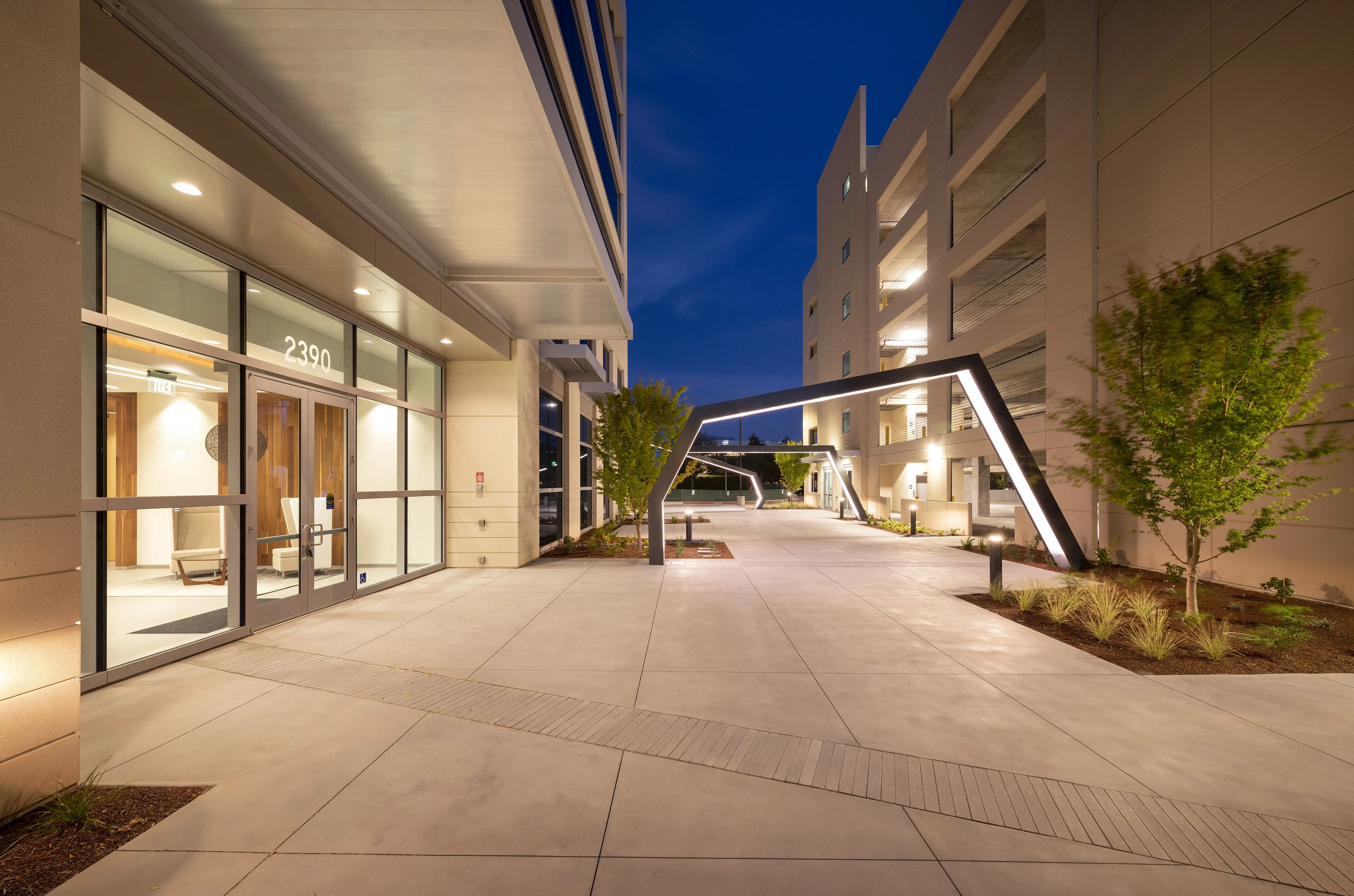 24Hundred / 2390–2400 Mission College Blvd photo 4