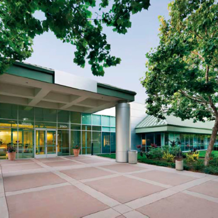 2901 Patrick Henry